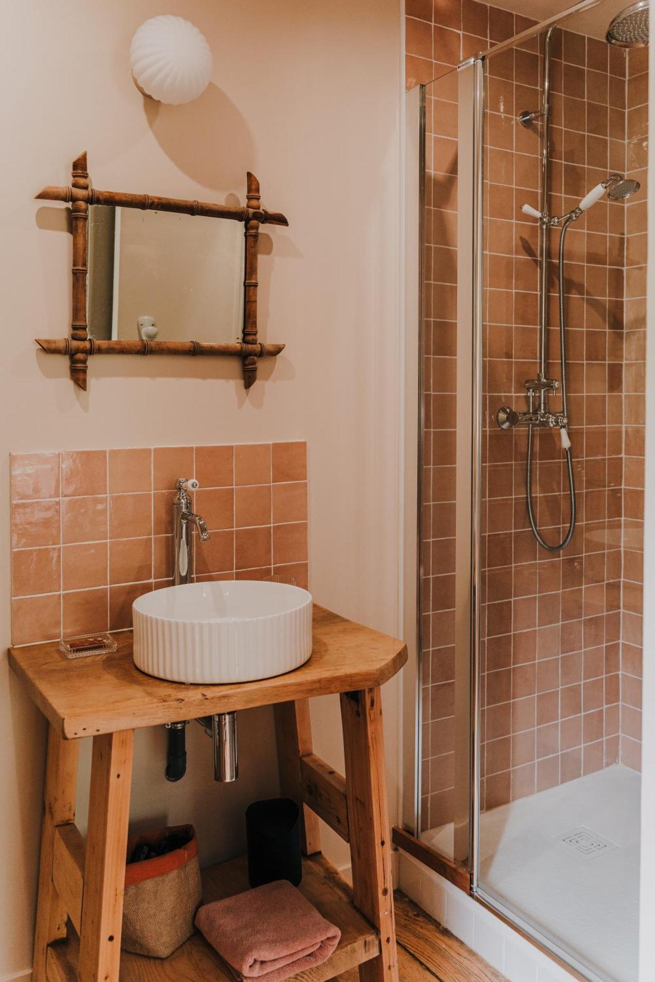 Maison D'Hotes Et Gite De Charme Avec Piscine, La Lhuiseraie Esterno foto