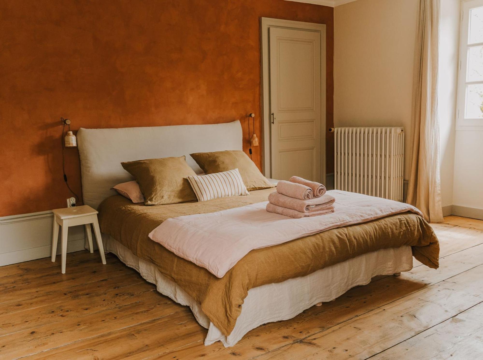 Maison D'Hotes Et Gite De Charme Avec Piscine, La Lhuiseraie Camera foto
