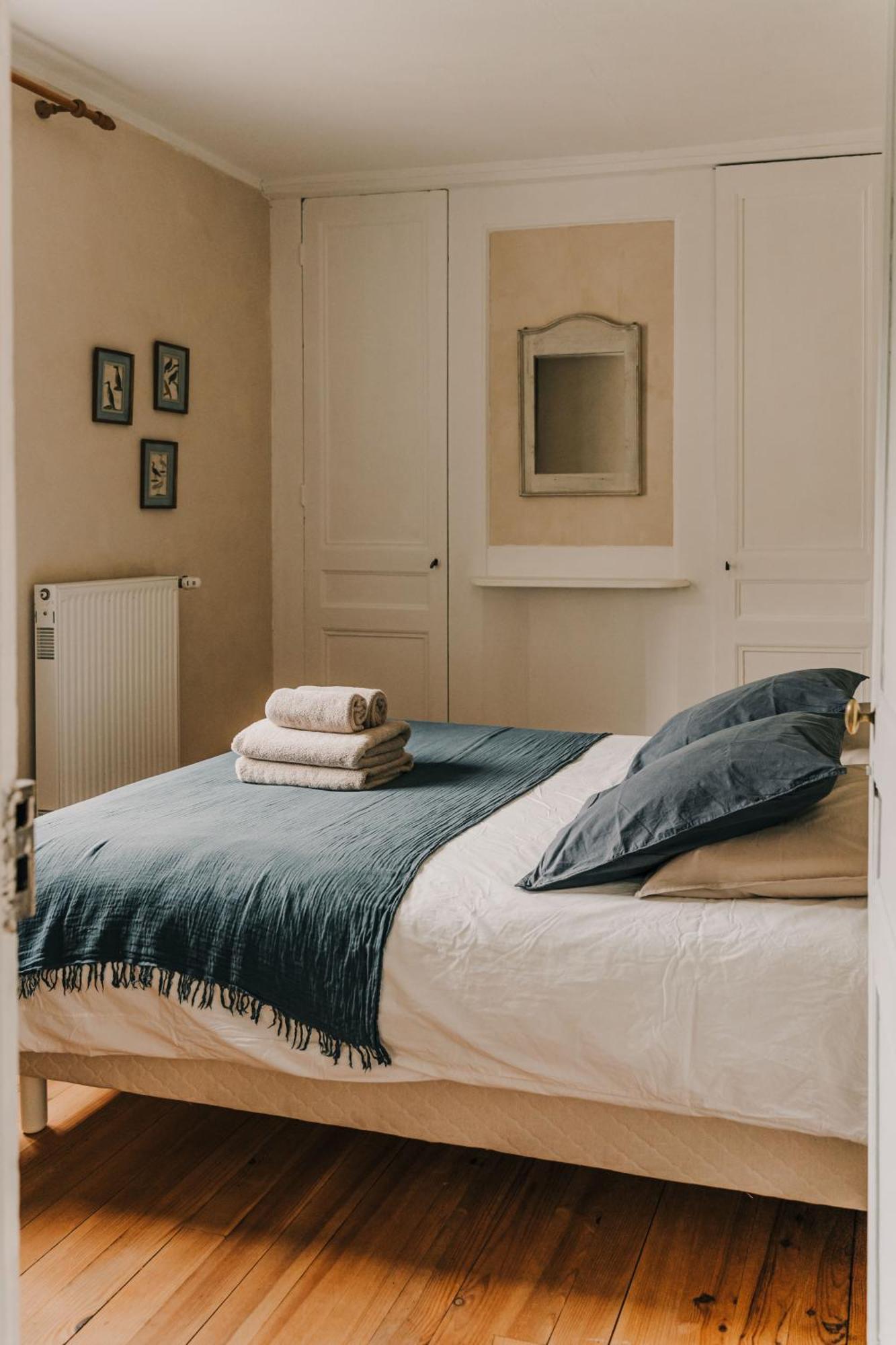 Maison D'Hotes Et Gite De Charme Avec Piscine, La Lhuiseraie Camera foto